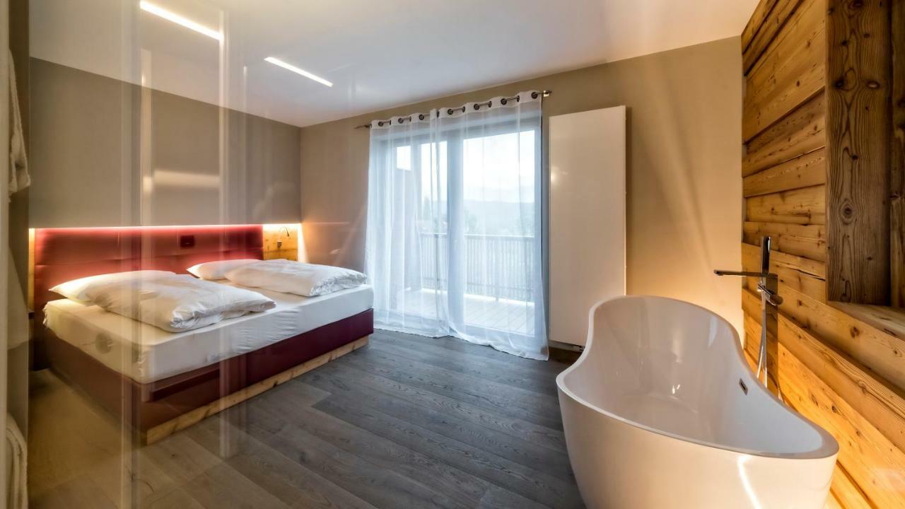 Hotel Weingut Klosterhof Кальдаро Экстерьер фото